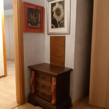 Chez Gabriele Apartment *