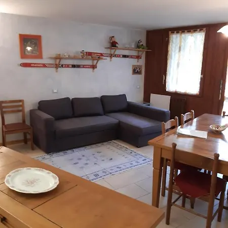 Chez Gabriele Apartment *